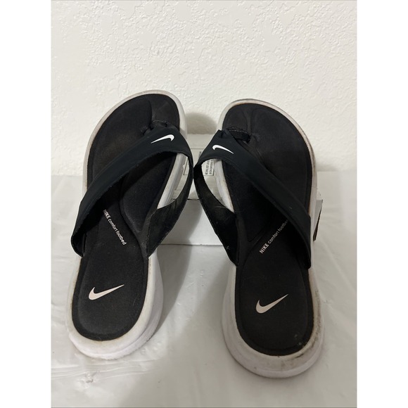 Nike Shoes - Nike Comfort Footbed Womens Size 9 Black White Thong Flip Flops Sandals Athletic